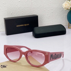 A. MQUN “The Oval Artffice” sunglasses